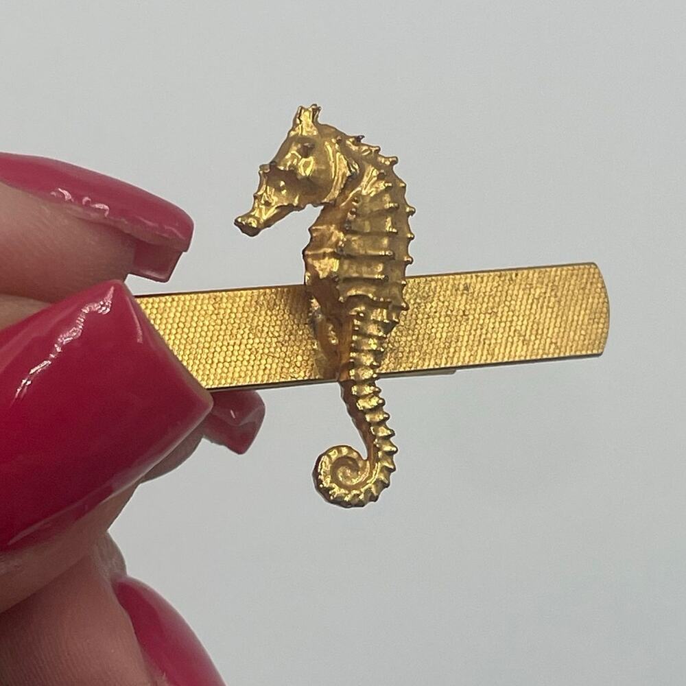 Vintage Gold Seahorse Tie Tack Clip Accessory Nautical Sea Creatures